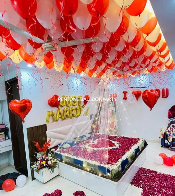 just married room decoration